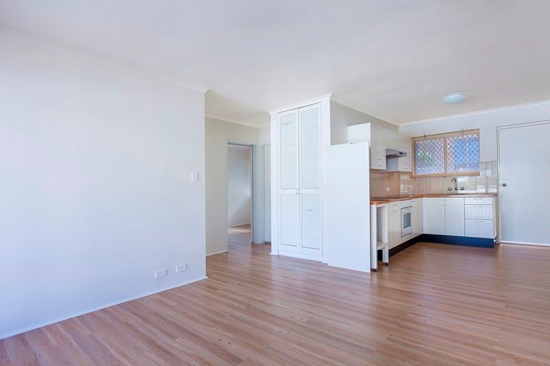 Unit 1 'Blue Dolphin' 35 Burgess Street, KINGS BEACH, QLD 4551