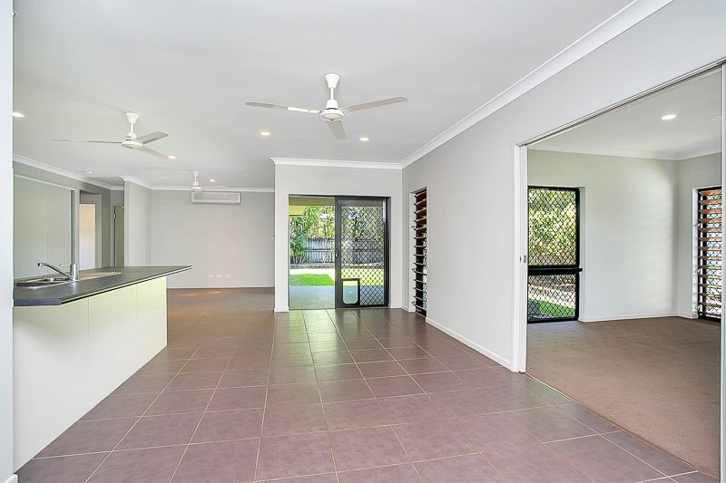 21 Vetiver Street, TRINITY PARK, QLD 4879