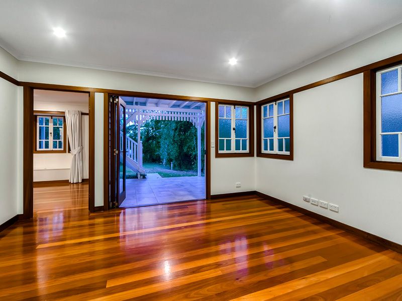 77 Wesley Street, LUTWYCHE, QLD 4030