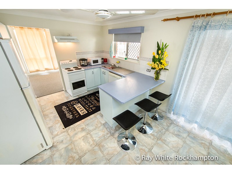 9 Michael Low Place, NORMAN GARDENS, QLD 4701