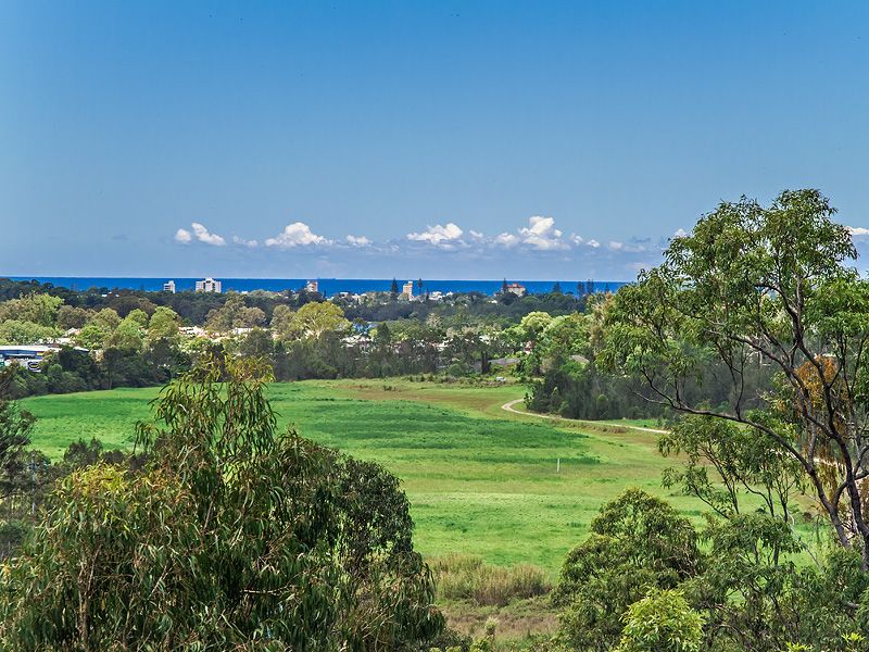 53 Sky Royal Terrace, BURLEIGH HEADS QLD 4220