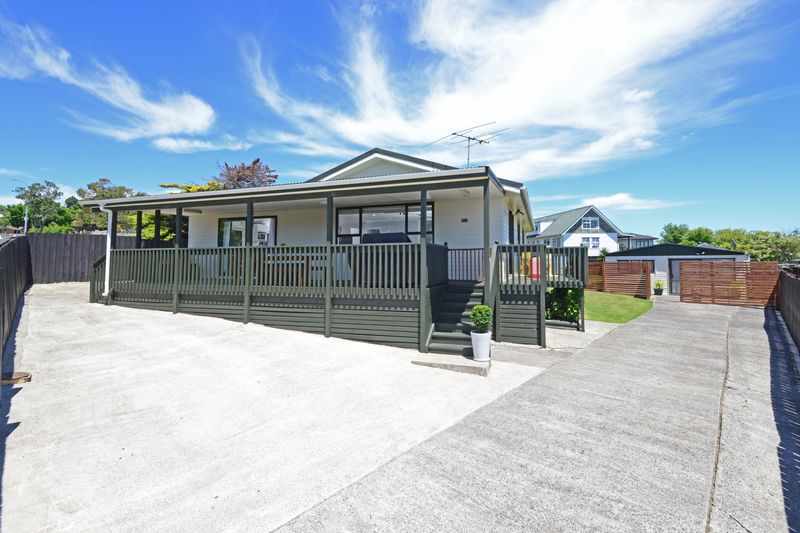 AUCTION BROUGHT FORWARD!!!!! - Clover Park