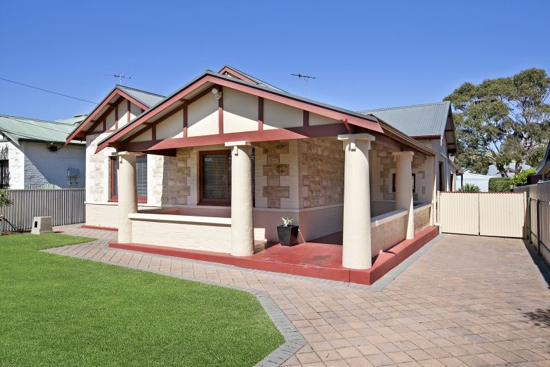3 Surrey Street, GRANGE SA 5022