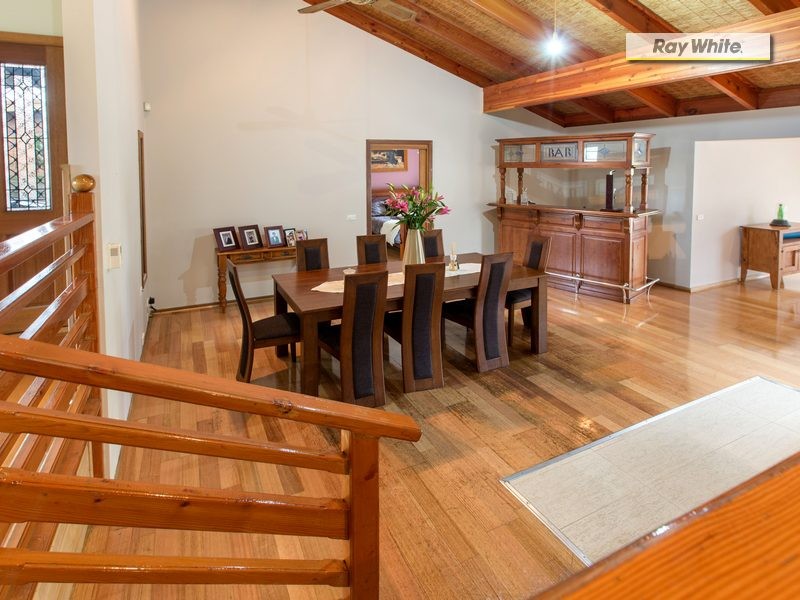 24 Bellbangra Avenue, ROSEBUD, VIC 3939