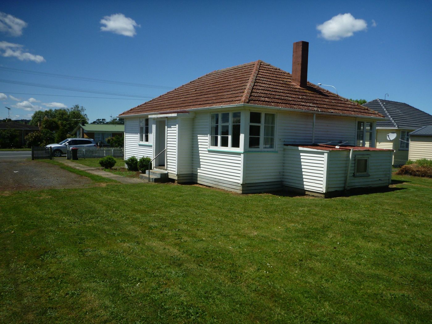 TUAKAU, Franklin