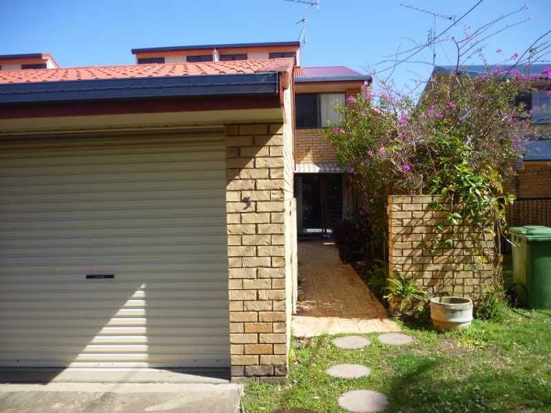 5/20 Broadmeadows Road, MAROOCHYDORE, QLD 4558