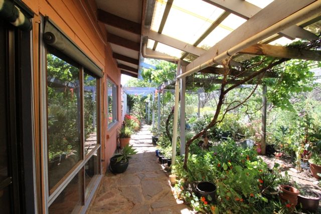 18 Smith Road, LEASINGHAM, SA 5452