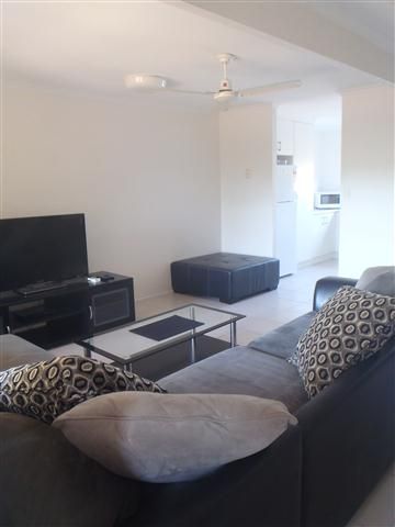 2/33 Side Street, GLADSTONE CENTRAL, QLD 4680