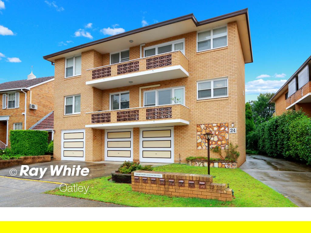 24 Wonoona Parade East, OATLEY NSW 2223