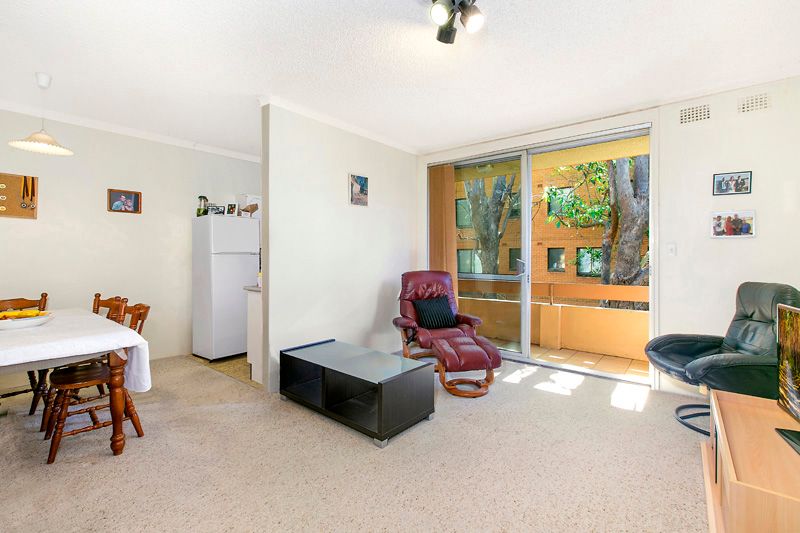 84 Wyadra Avenue, FRESHWATER NSW 2096