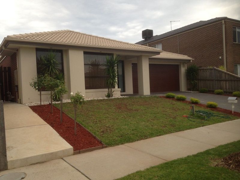 16 NERIDA Court, DOREEN, VIC 3754
