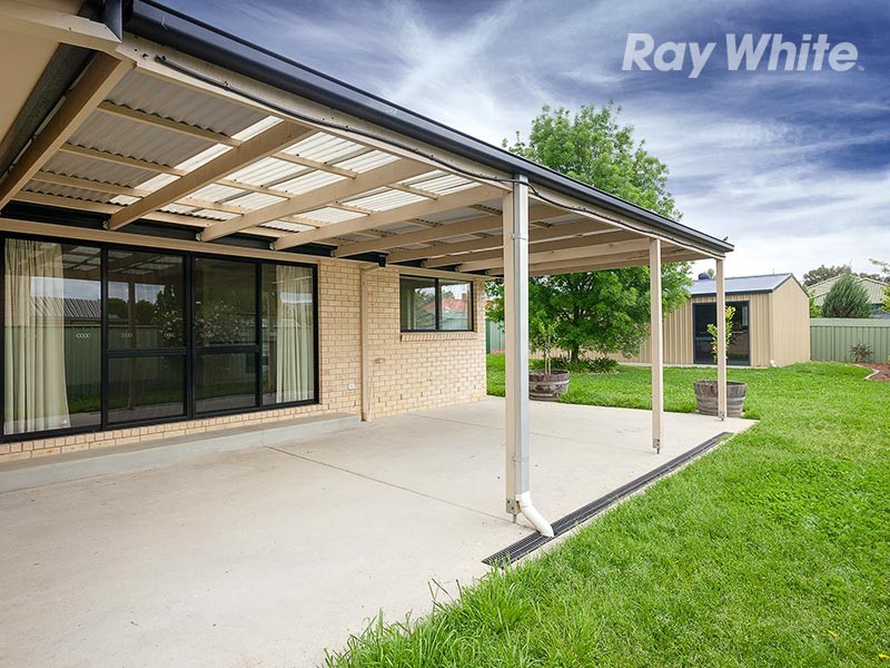77 The Avenue, THURGOONA, NSW 2640