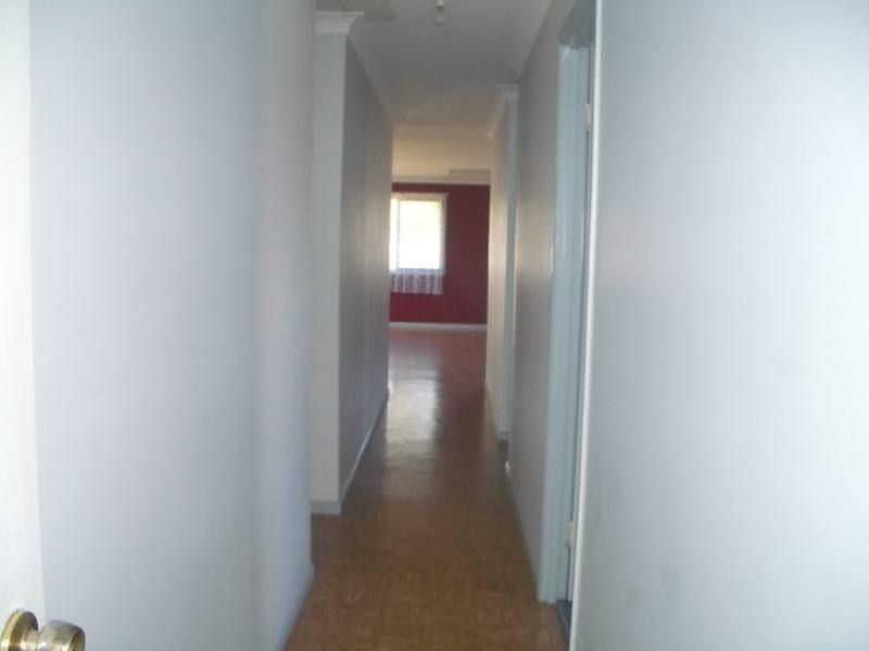 63 Ferrari, LAWNTON, QLD 4501