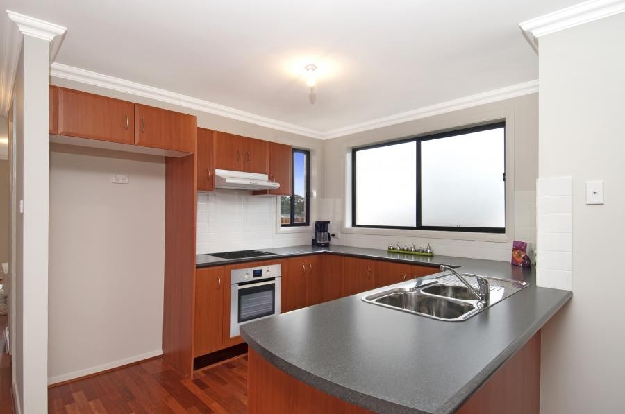 4 Walker Lane, HELENSBURGH, NSW 2508