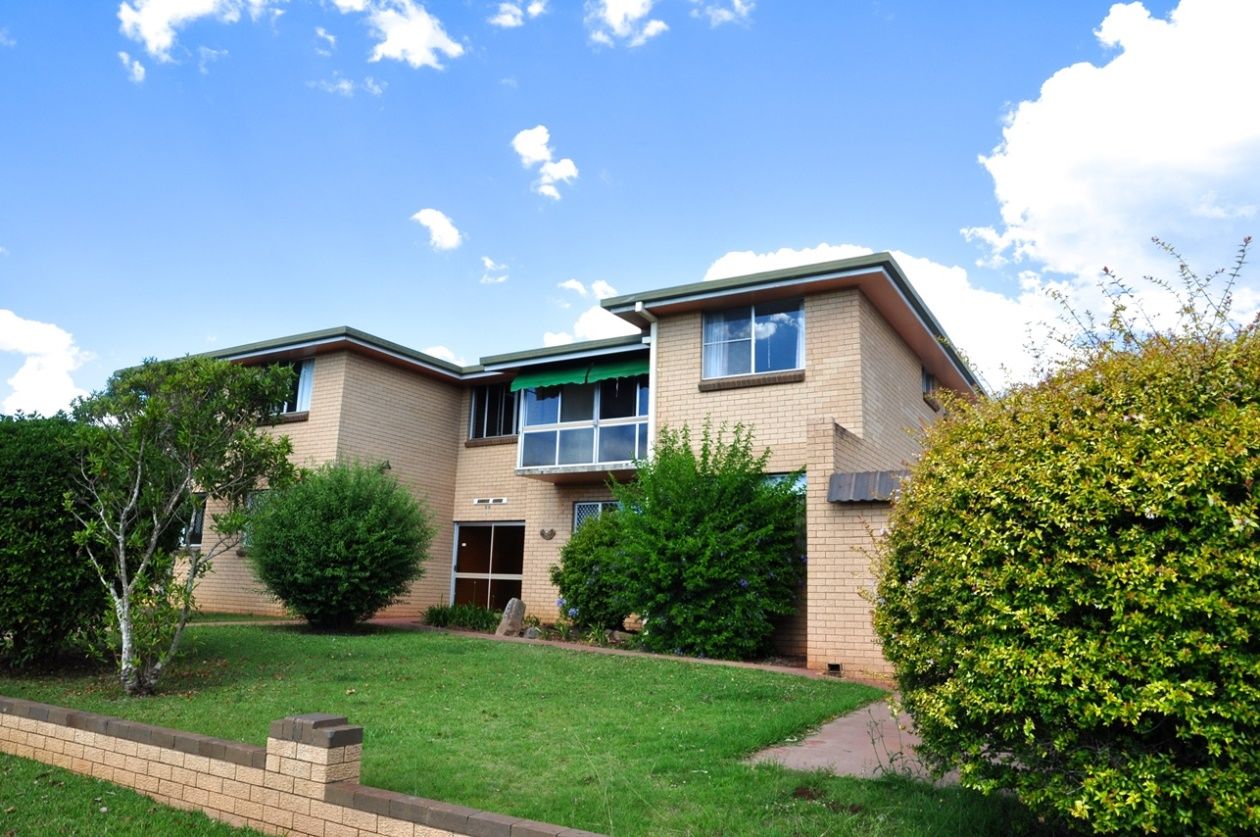 128 Curzon Street, RANGEVILLE QLD 4350