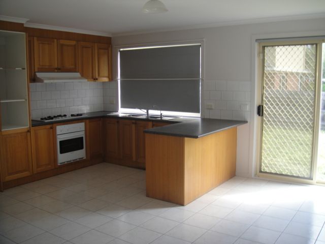 21 Pollock Drive, MILL PARK, VIC 3082