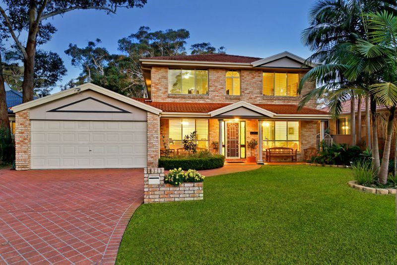 12 Lakin Street, BATEAU BAY NSW 2261