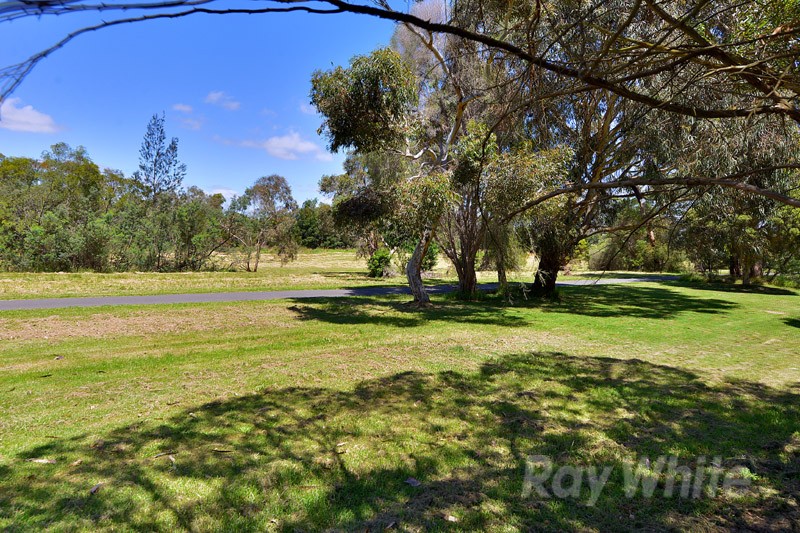 3 Monica Court, FERNTREE GULLY, VIC 3156