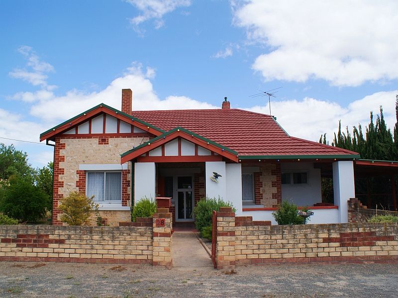 28 Princes Highway, TAILEM BEND, SA 5260