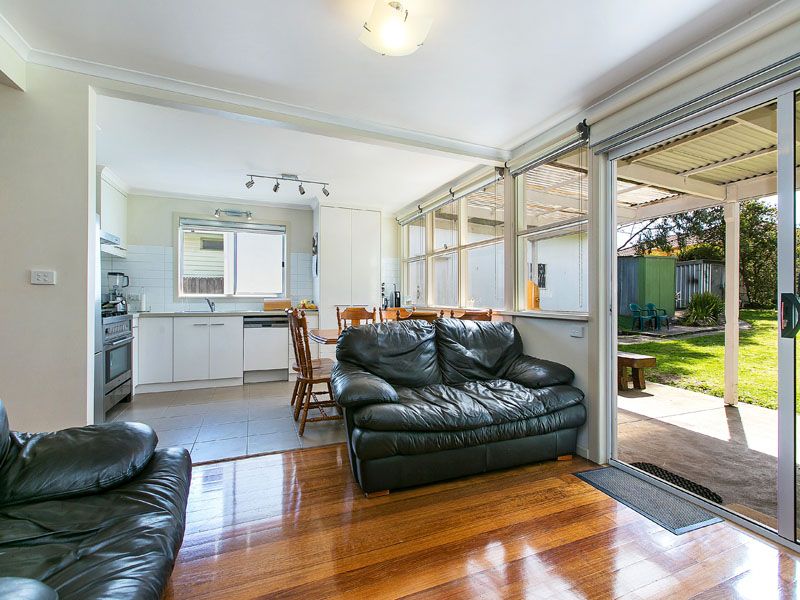 18 Golf View Road, HEATHERTON, VIC 3202