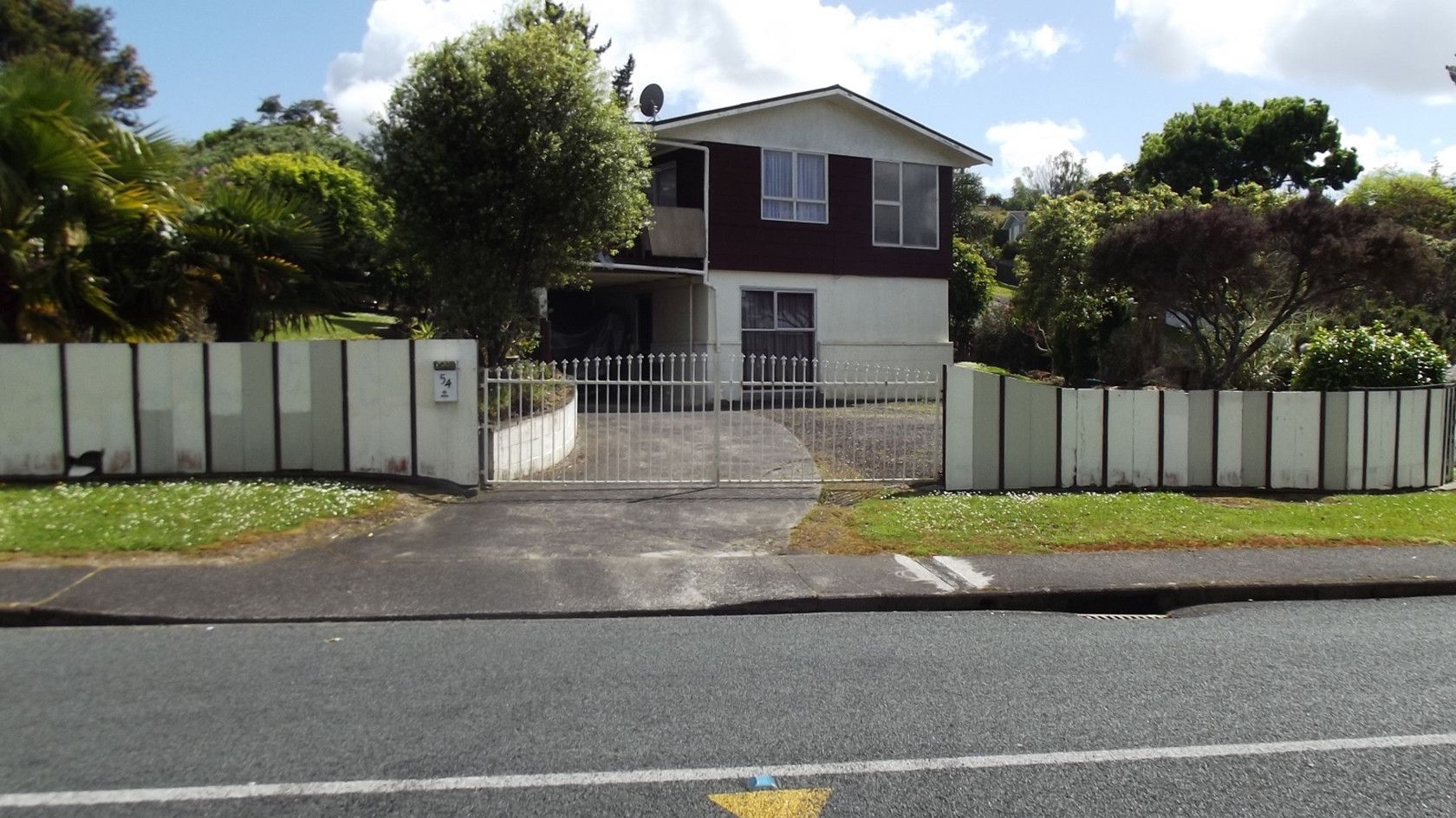 54 Kemp Road, MASSEY, Waitakere City