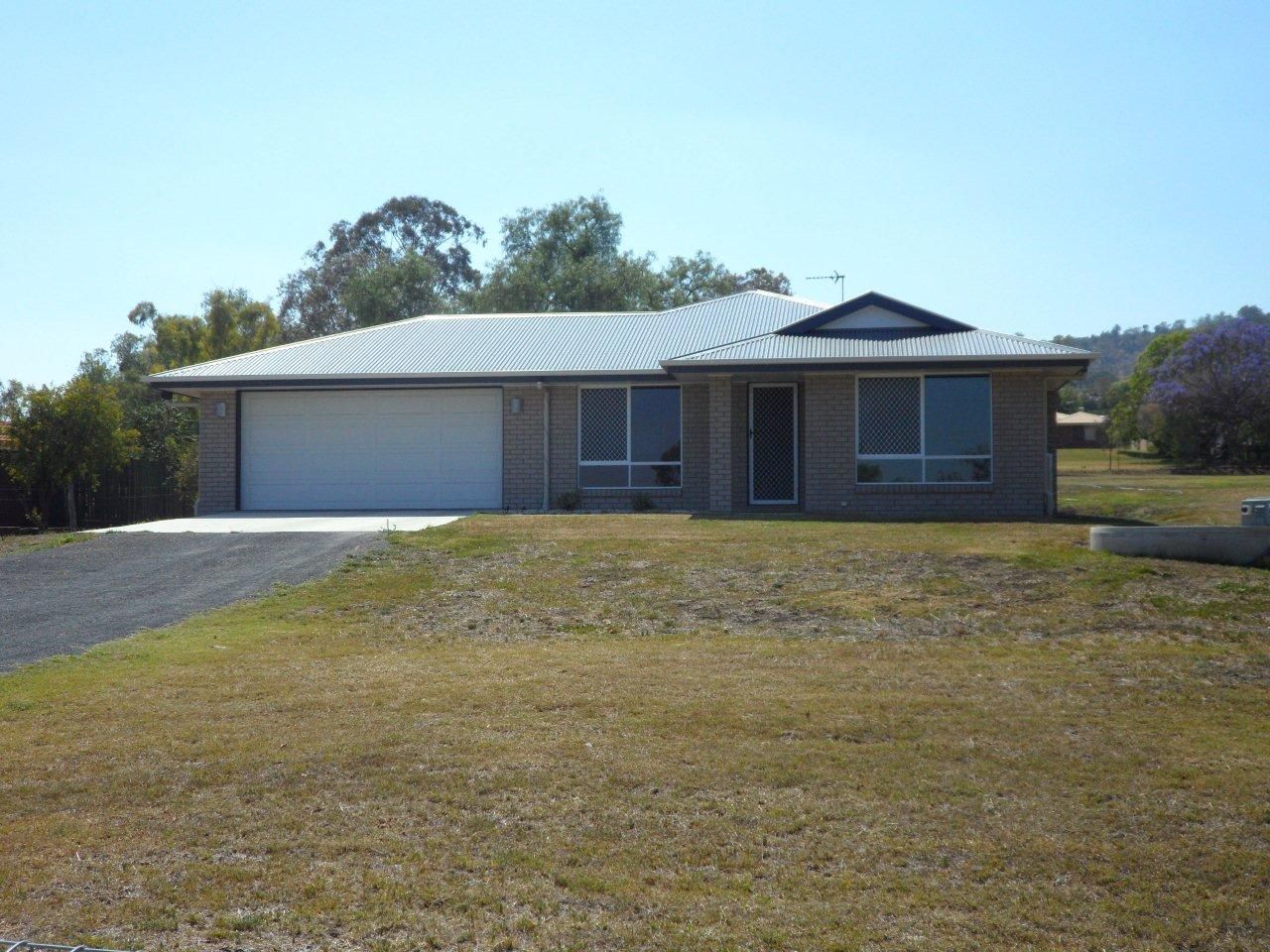 30 Petersens Road, KINGSTHORPE QLD 4400
