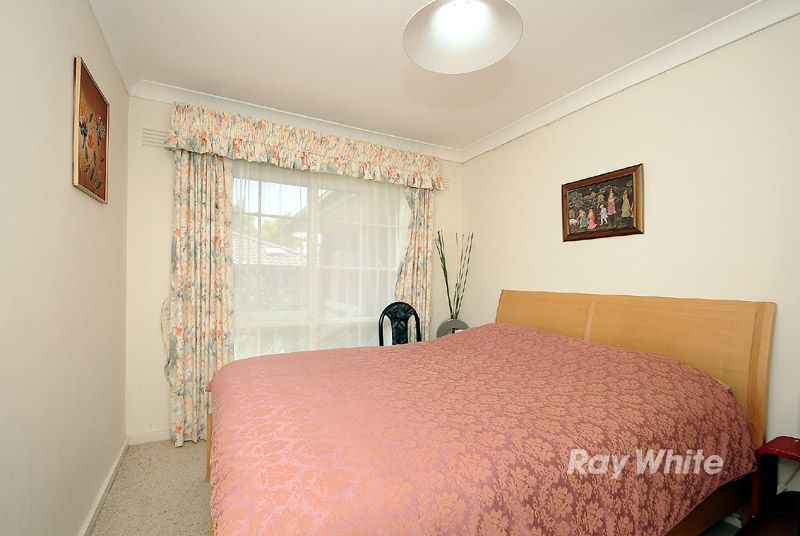28 Roehampton Avenue, WANTIRNA, VIC 3152