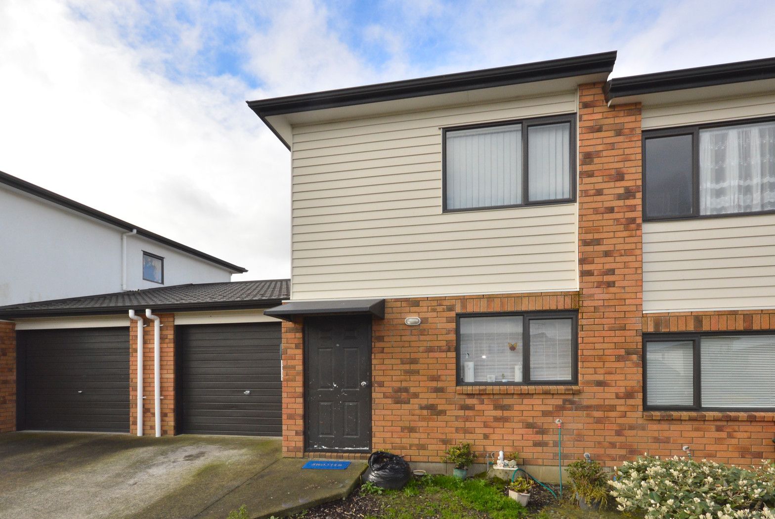 2/6 Benjack Place, MANUREWA, Manukau City
