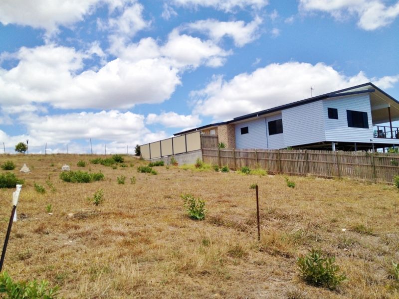 11 Sandy View Drive, NIKENBAH, QLD 4655