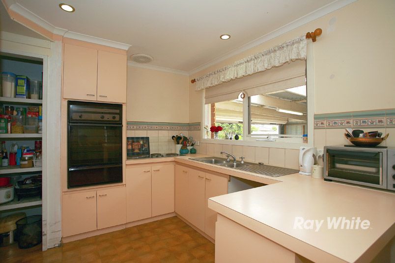 47 Waverly Park Drive, CRANBOURNE NORTH, VIC 3977