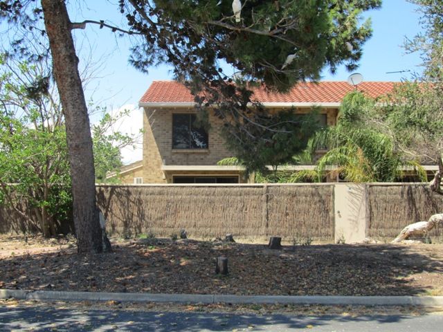 2 Sportsmans Drive, WEST LAKES SA 5021