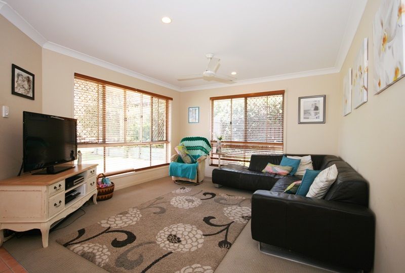 12 Louisa Court, DECEPTION BAY, QLD 4508