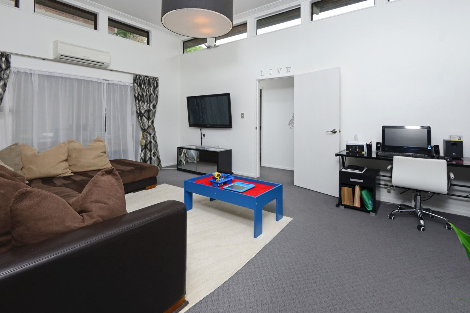 1/16 Rotoma Rise, Clover Park, Manukau City
