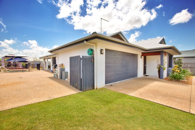 6 Laidley Close, BENTLEY PARK, QLD 4869