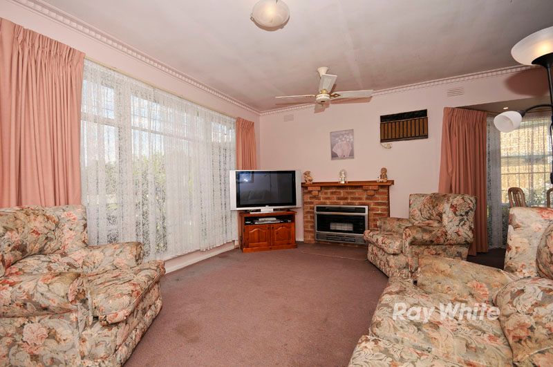 56 Kanooka Road, WANTIRNA SOUTH, VIC 3152