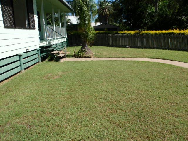 4 Gilbert Place, EMERALD, QLD 4720