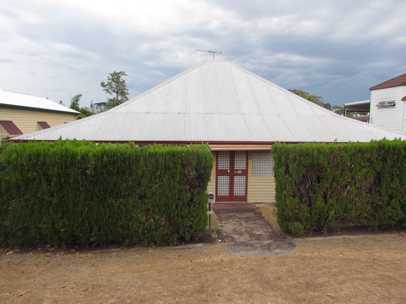 23 Martin Street, WOODEND QLD 4305