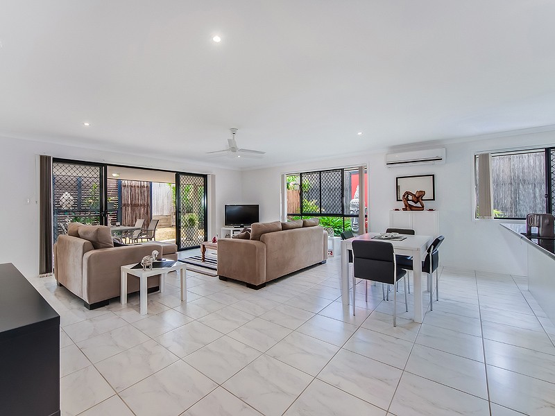 60 Huntley Place, CALOUNDRA WEST, QLD 4551