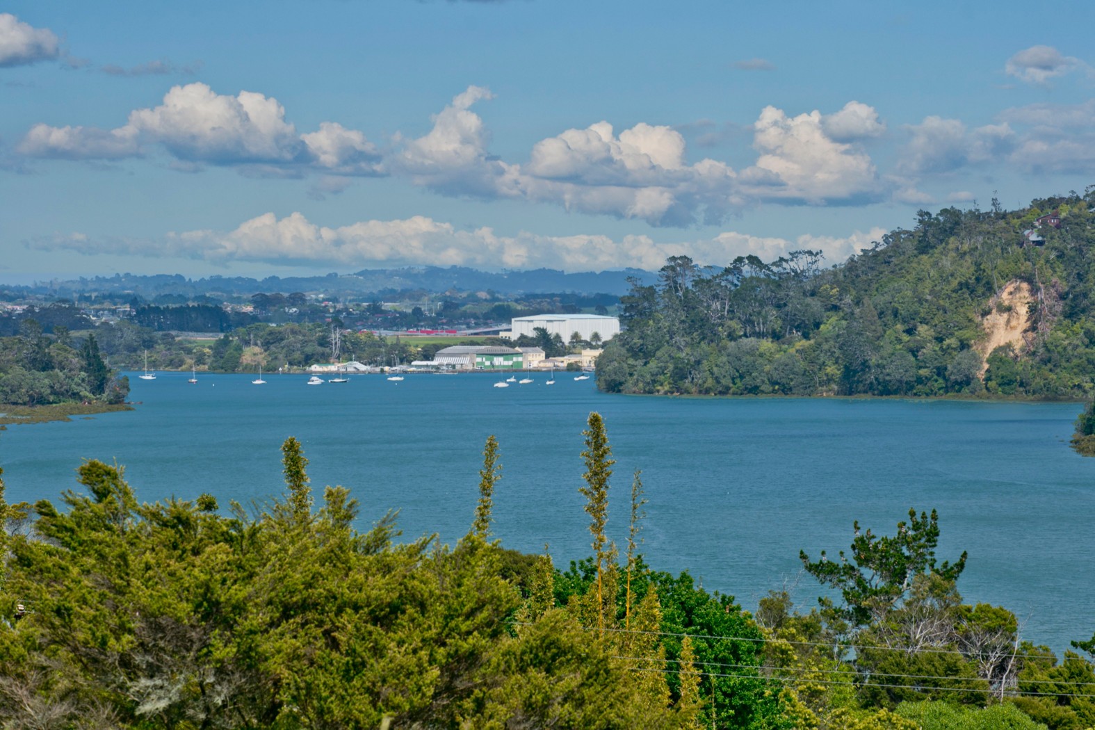 205 Manuka Road, Bayview, North Shore City