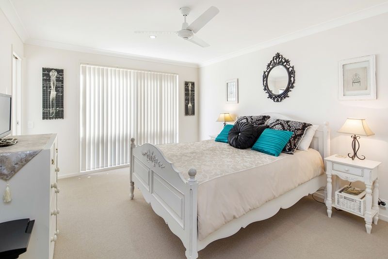 21 Forest Pines Boulevard, FOREST GLEN, QLD 4556