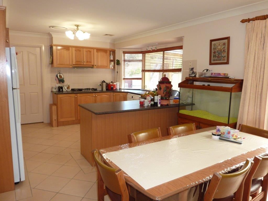 6 Ebony Avenue, NORTH ROCKS, NSW 2151
