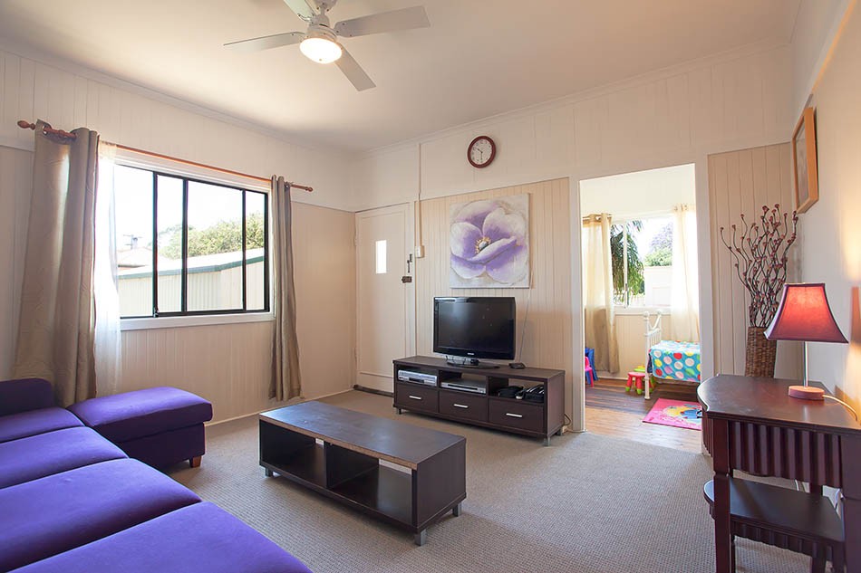 1 Bothwell Street, NEWTOWN, QLD 4350