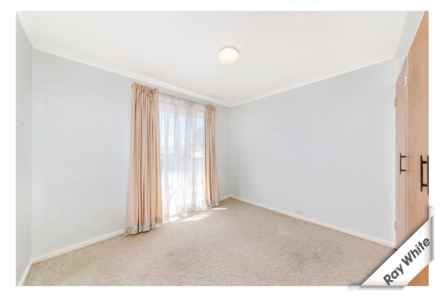 5 Ullamulla Crescent, KARABAR, NSW 2620