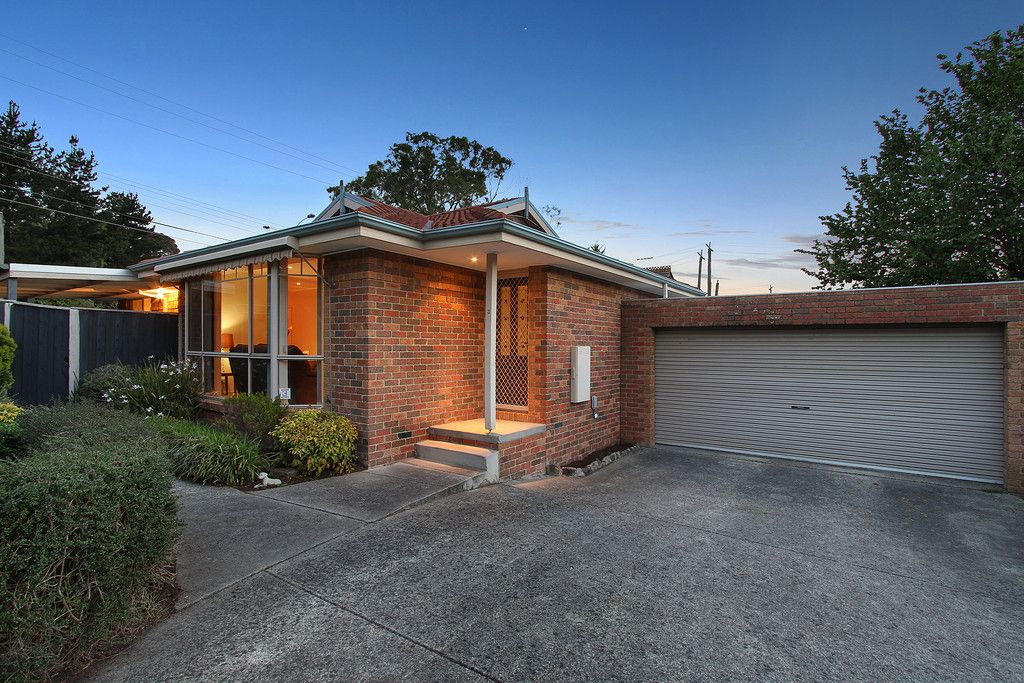 30 ALFRICK Road, CROYDON VIC 3136