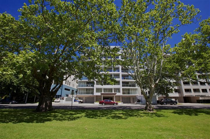 4/138 Mounts Bay Road, PERTH, WA 6000