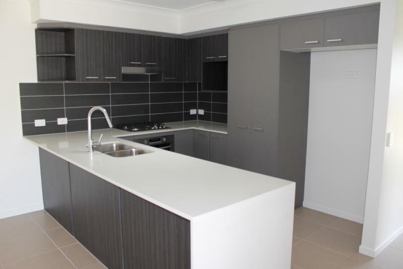 4 Pinevale Place, MANGO HILL, QLD 4509