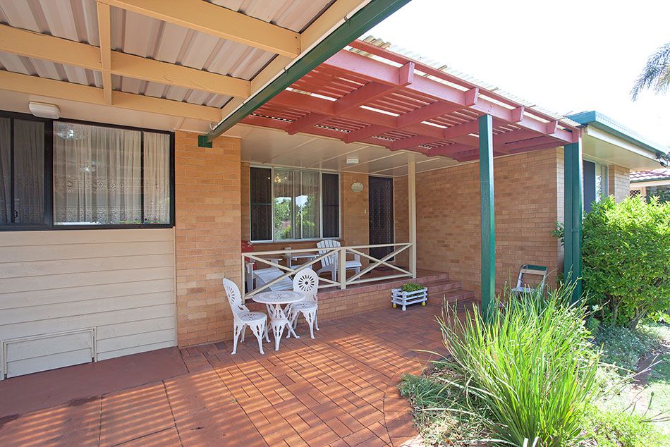 8 Shennan Street, HARRISTOWN, QLD 4350