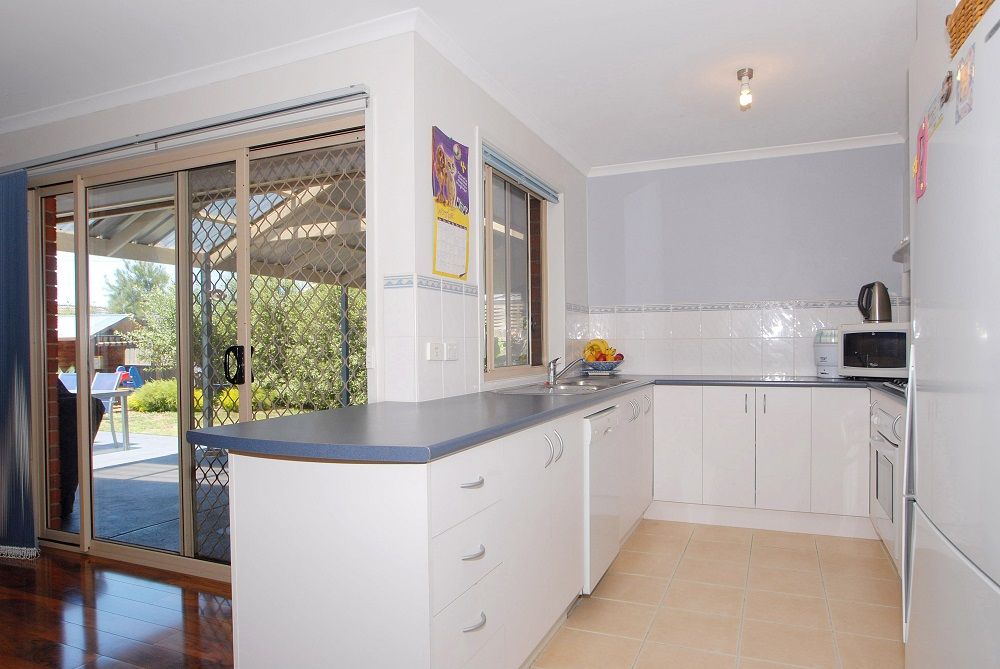 32 Genista Road, CRANBOURNE WEST, VIC 3977