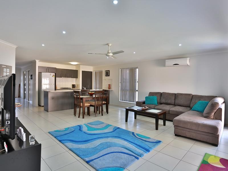 95 Brisbane Road, WARNER, QLD 4500
