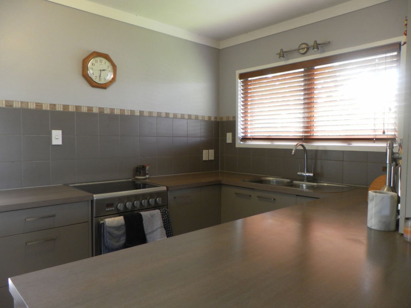2/10 Sherie Place, Howick, Manukau City